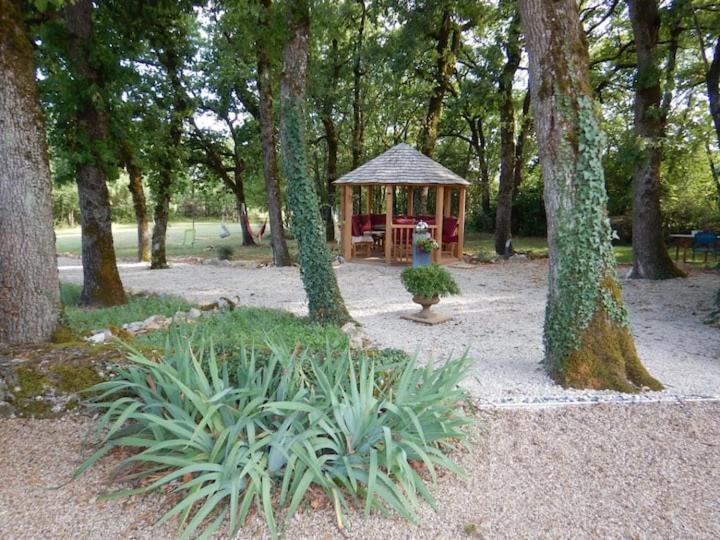 Domaine De Nineyrolle Villa Azerat Dış mekan fotoğraf